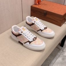 Louis Vuitton Low Shoes